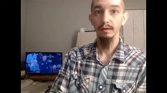 Snapshot of VanceFontaine chatting on November 26, 2:12 am VanceFontaine online show from November 26, 2:12 am