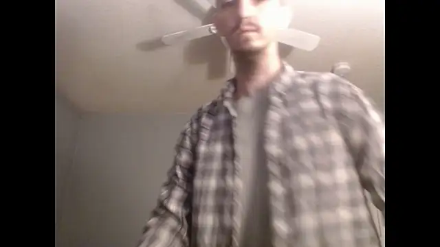 Snapshot of VanceFontaine chatting on November 27, 12:02 am VanceFontaine online show from November 27, 12:02 am