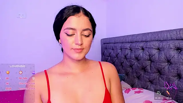 Snapshot of Adhara-zanne chatting on November 14, 2:21 am Adhara-zanne online show from November 14, 2:21 am