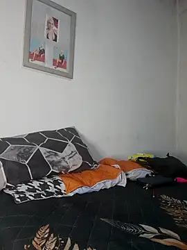 Goodgirlsue 77 online show from December 15, 10:14 pm