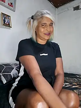 Goodgirlsue 77 online show from June 8, 3:01 pm