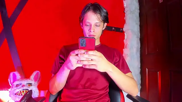 LilOwen  online show from March 8, 5:17 pm