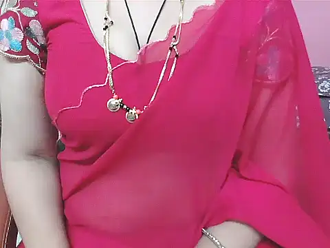 Snapshot of sunitha-3 chatting on October 2, 7:04 am sunitha-3 online show from October 2, 7:04 am