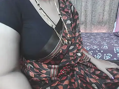 Snapshot of sunitha-3 chatting on October 3, 7:27 am sunitha-3 online show from October 3, 7:27 am