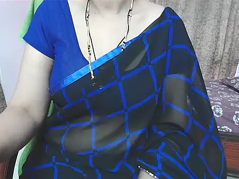 Snapshot of sunitha-3 chatting on October 15, 7:30 am sunitha-3 online show from October 15, 7:30 am