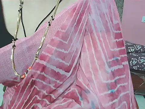 Snapshot of sunitha-3 chatting on October 17, 2:52 pm sunitha-3 online show from October 17, 2:52 pm