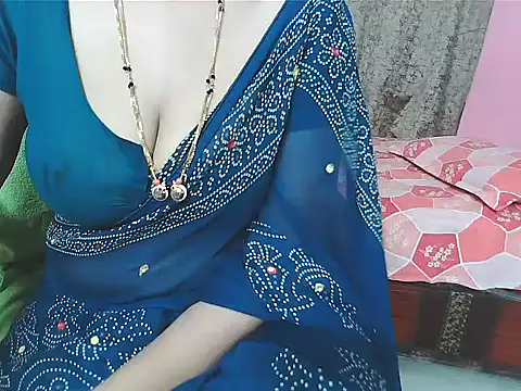 Snapshot of sunitha-3 chatting on November 6, 7:15 pm sunitha-3 online show from November 6, 7:15 pm