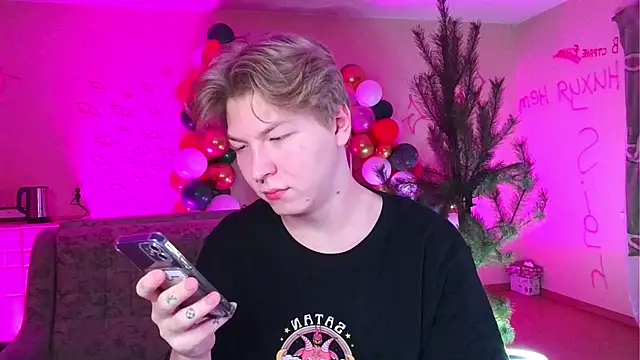 TheMikeSever online show from January 2, 5:50 pm