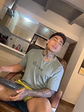 Dominiofit online show from November 17, 1:22 am