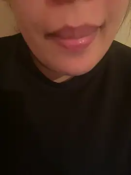 Snapshot of Samarr_9and chatting on December 27, 11:17 am Samarr 9and online show from December 27, 11:17 am