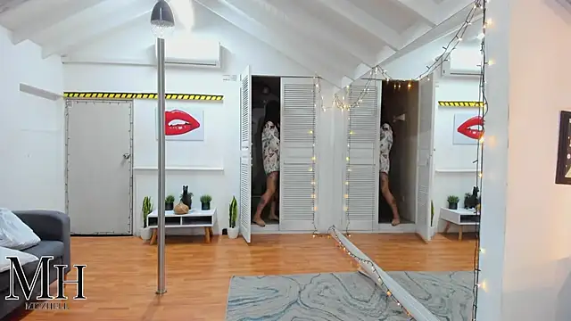 MizzHell online show from January 12, 3:56 am