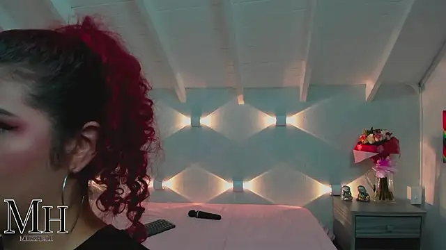 MizzHell online show from March 16, 1:00 am