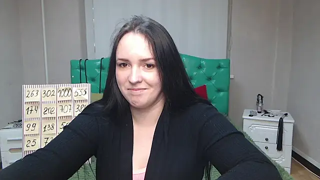 IsabelBlackberry online show from February 8, 9:03 am