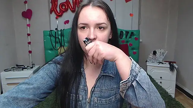 IsabelBlackberry online show from March 16, 9:16 am