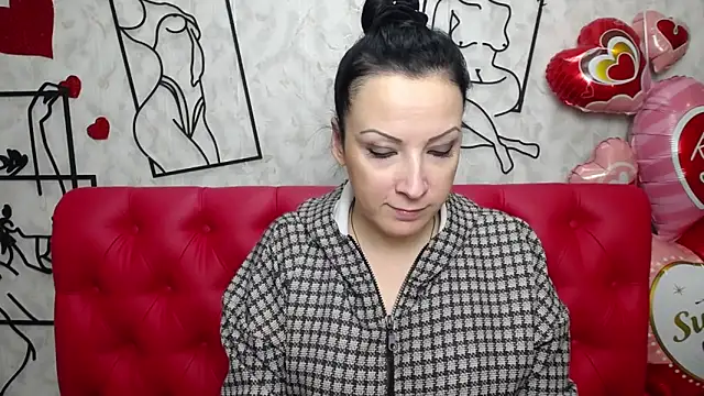 Snapshot of ElizabethSho chatting on March 10, 9:07 pm ElizabethSho online show from March 10, 9:07 pm