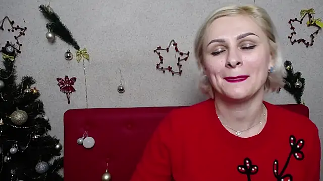 Snapshot of OliviaHorst chatting on December 28, 3:48 pm OliviaHorst online show from December 28, 3:48 pm