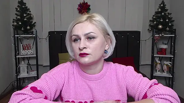 Snapshot of OliviaHorst chatting on January 11, 6:14 am OliviaHorst online show from January 11, 6:14 am