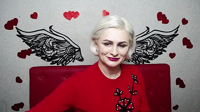 Snapshot of OliviaHorst chatting on February 13, 12:21 pm OliviaHorst online show from February 13, 12:21 pm