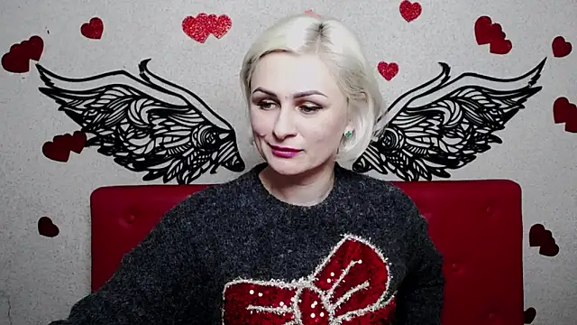 Snapshot of OliviaHorst chatting on February 26, 1:08 pm OliviaHorst online show from February 26, 1:08 pm