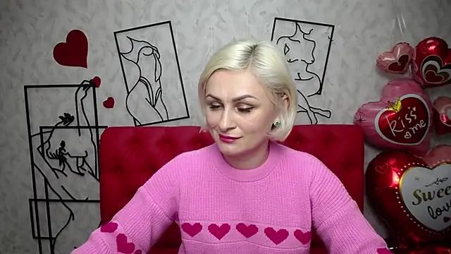 Snapshot of OliviaHorst chatting on February 27, 10:04 am OliviaHorst online show from February 27, 10:04 am