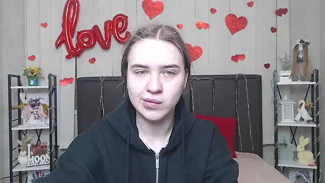 LauraHlot online show from February 12, 8:59 pm