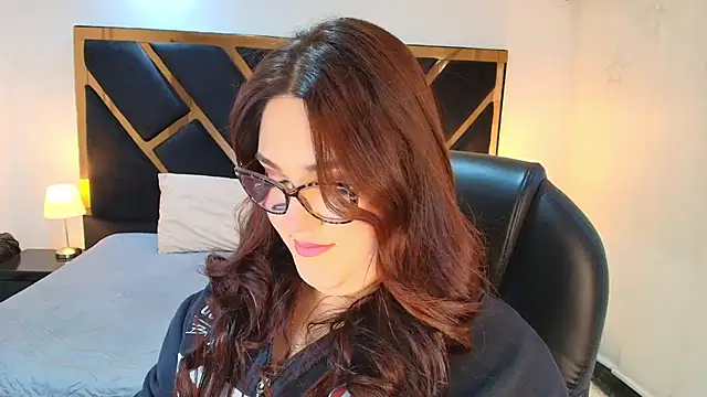 Snapshot of Camiila_Osorio chatting on April 27, 7:12 pm Camiila Osorio online show from April 27, 7:12 pm