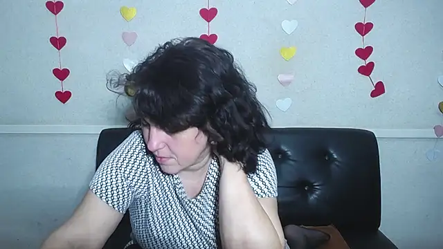 LuciaMii online show from January 27, 3:37 am