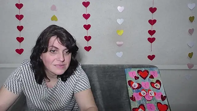 LuciaMii online show from February 17, 9:08 pm