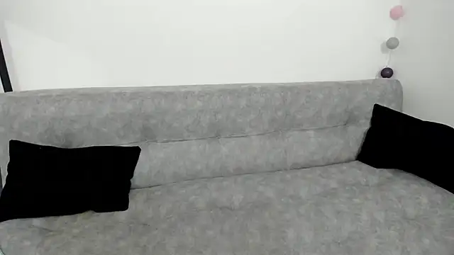 Sofiskies online show from March 1, 3:43 am