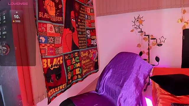 Snapshot of KenyaMystic chatting on December 31, 5:33 am KenyaMystic online show from December 31, 5:33 am