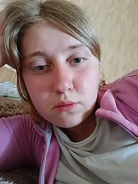 Snapshot of AnastasiaSky19 chatting on May 15, 3:41 pm AnastasiaSky19 online show from May 15, 3:41 pm