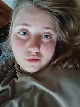 Snapshot of AnastasiaSky19 chatting on May 21, 7:04 am AnastasiaSky19 online show from May 21, 7:04 am