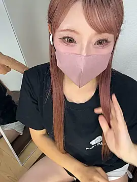 Snapshot of alice__1111 chatting on October 16, 11:44 am alice 1111 online show from October 16, 11:44 am