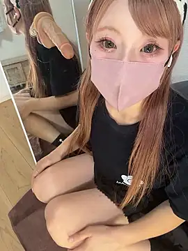 Snapshot of alice__1111 chatting on October 22, 11:43 am alice 1111 online show from October 22, 11:43 am