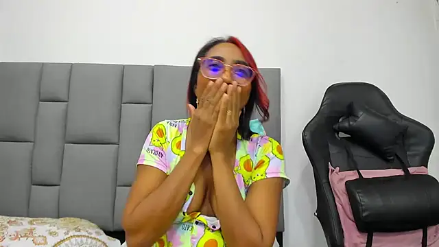 MurphyAngelina online show from February 18, 4:58 am