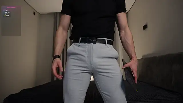 Nik Sharp online show from February 24, 5:22 pm