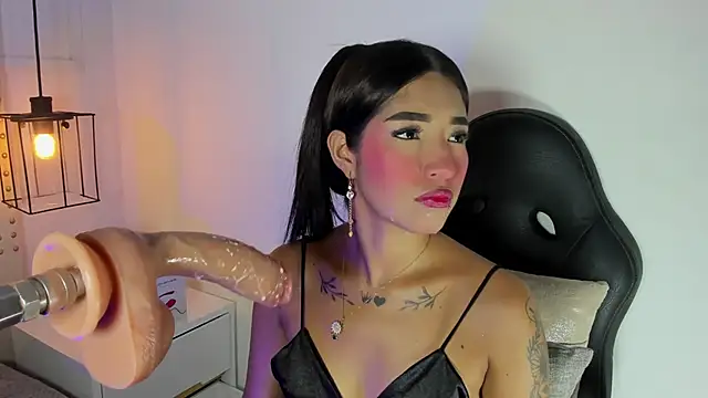 Snapshot of baby_naughty1_ chatting on January 11, 1:43 pm baby naughty1 online show from January 11, 1:43 pm