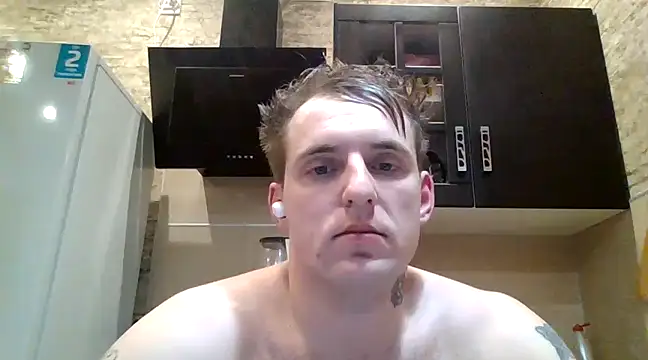 Snapshot of Johny_Hurdman27 chatting on December 12, 5:48 pm Johny Hurdman27 online show from December 12, 5:48 pm