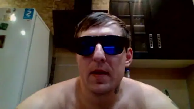 Snapshot of Johny_Hurdman27 chatting on December 20, 8:27 pm Johny Hurdman27 online show from December 20, 8:27 pm