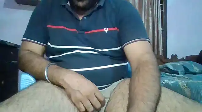 Snapshot of boyplay1000 chatting on February 15, 4:23 pm boyplay1000 online show from February 15, 4:23 pm