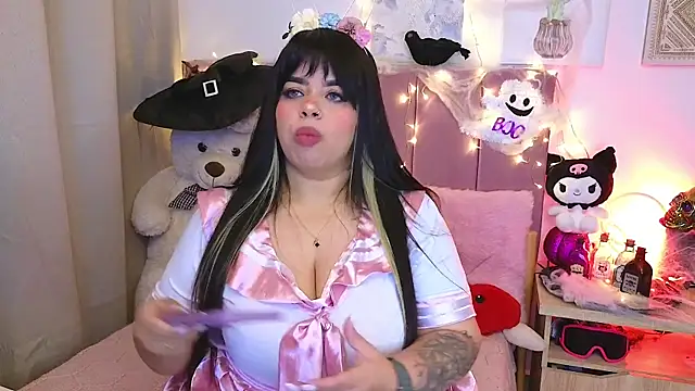 MiahJoness online show from October 23, 2:44 am