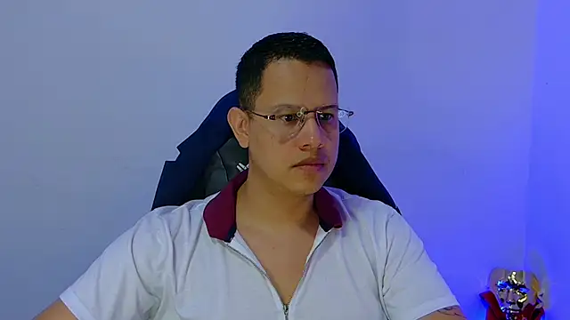 LiamVidal online show from April 13, 11:37 am