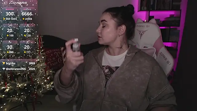 SexyWitch 666 online show from December 16, 5:11 pm