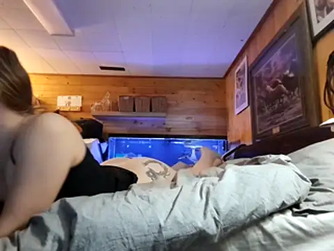 Ryan and Aurora online show from March 5, 11:12 pm