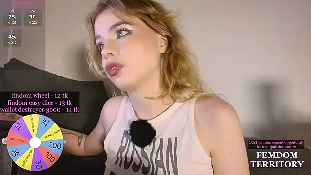 MisssLola online show from July 28, 7:39 pm