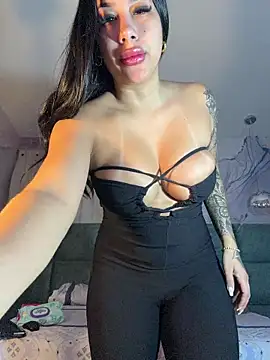 kiim taaylor online show from February 28, 11:22 am