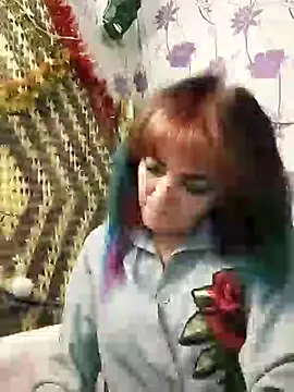 Snapshot of SweetLeila40 chatting on December 29, 10:14 pm SweetLeila40 online show from December 29, 10:14 pm