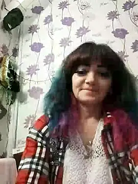 Snapshot of SweetLeila40 chatting on January 5, 2:17 am SweetLeila40 online show from January 5, 2:17 am