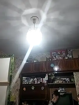 Snapshot of SweetLeila40 chatting on December 3, 5:55 pm SweetLeila40 online show from December 3, 5:55 pm