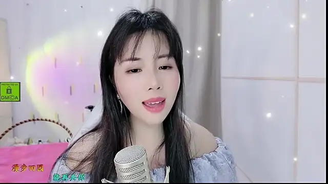 Snapshot of HK_angelchloe chatting on October 21, 1:39 am HK angelchloe online show from October 21, 1:39 am